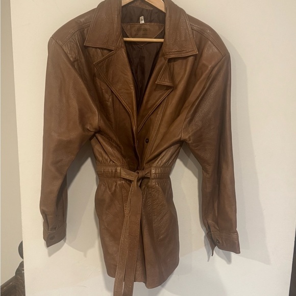 Vintage GUERRA Brown Leather Belted Coat – Size 38 - Picture 8 of 8